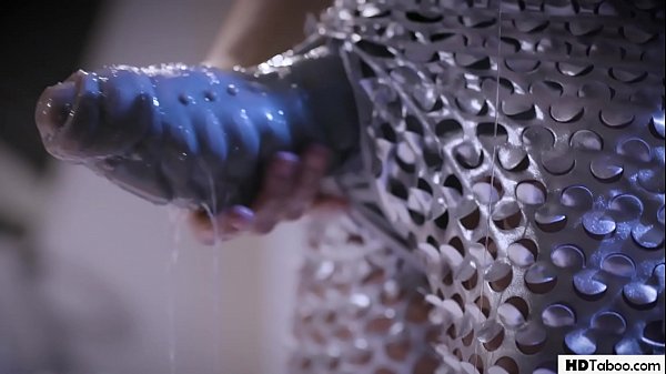 Cherie Deville lands on our planet to dominate the ass of a nerd – Pure Taboo