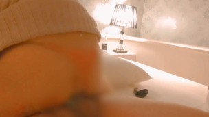 止まらないハメ潮、ごめんなさいまた出ちゃう！